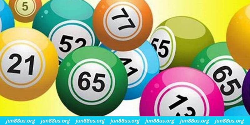 zom club người chia bài trong casino gọi là gì